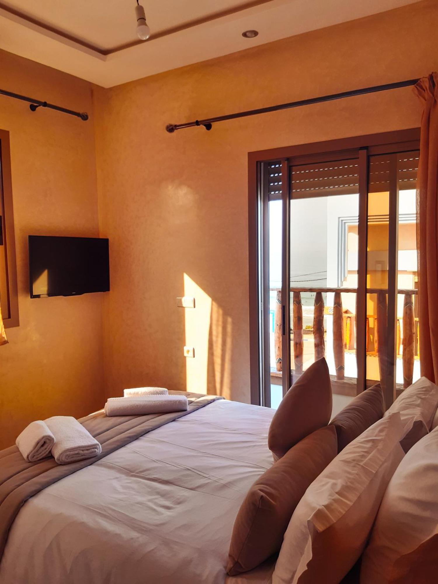 Imsouane Wood House Hotel ภายนอก รูปภาพ