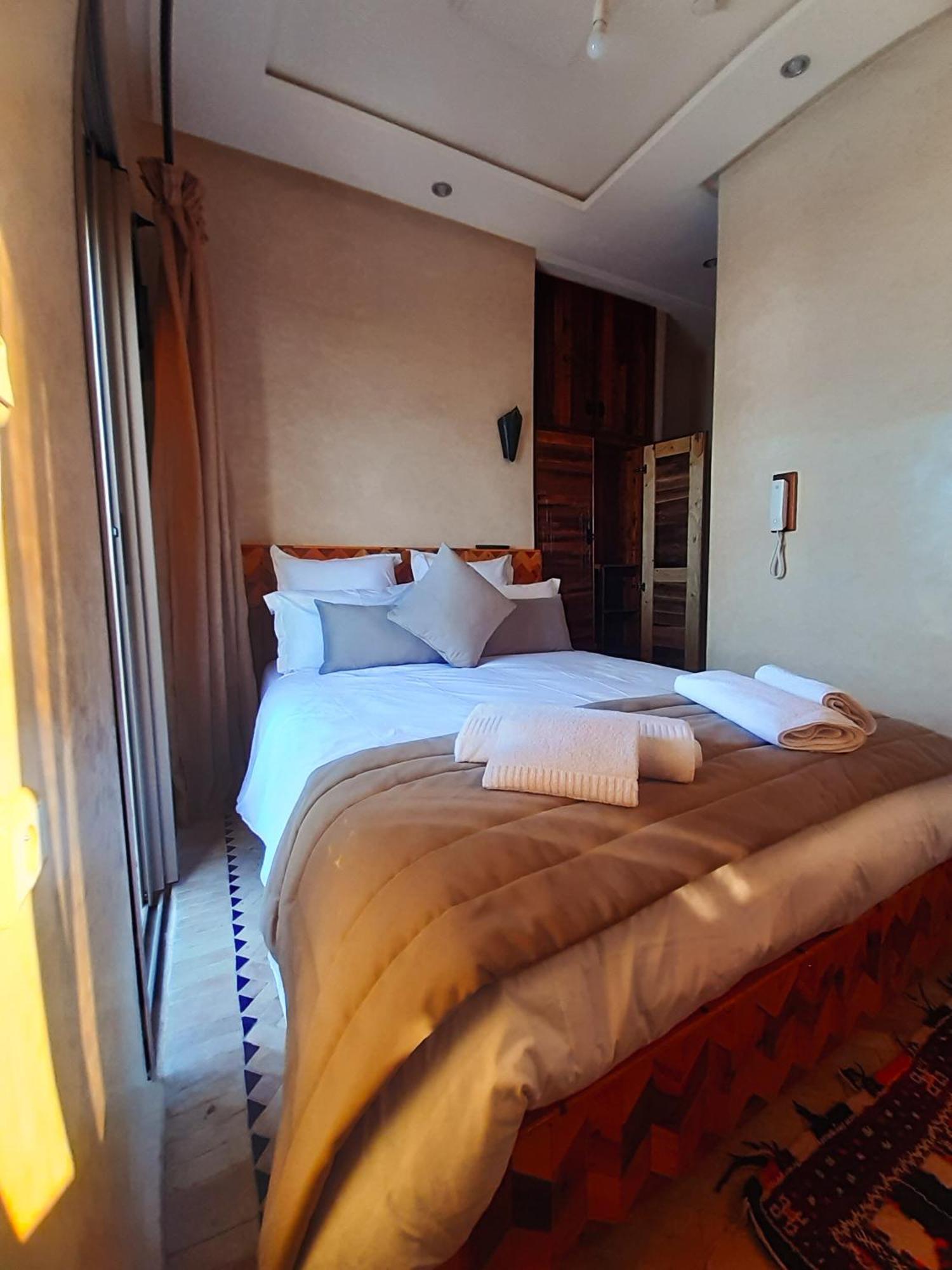 Imsouane Wood House Hotel ภายนอก รูปภาพ