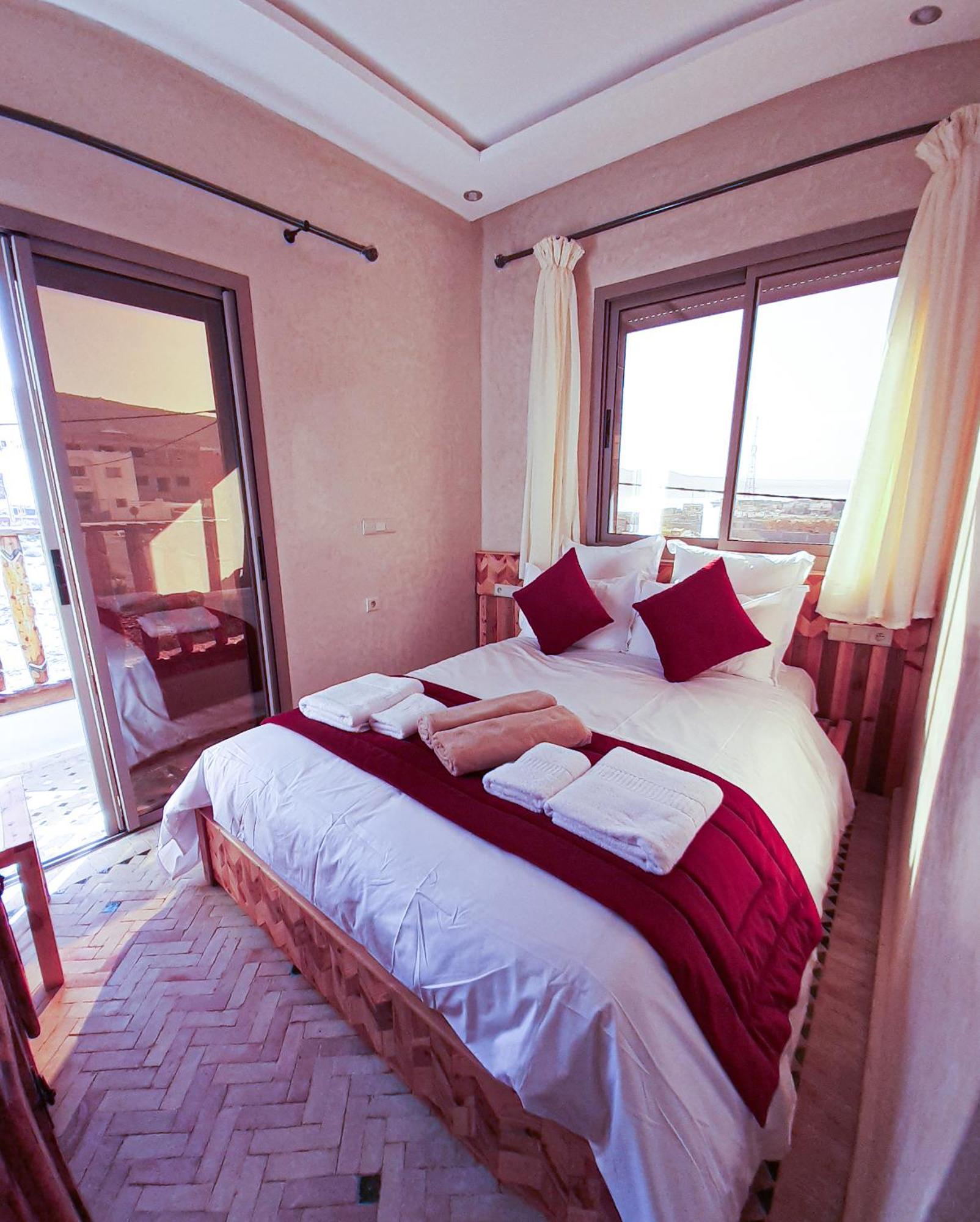 Imsouane Wood House Hotel ภายนอก รูปภาพ