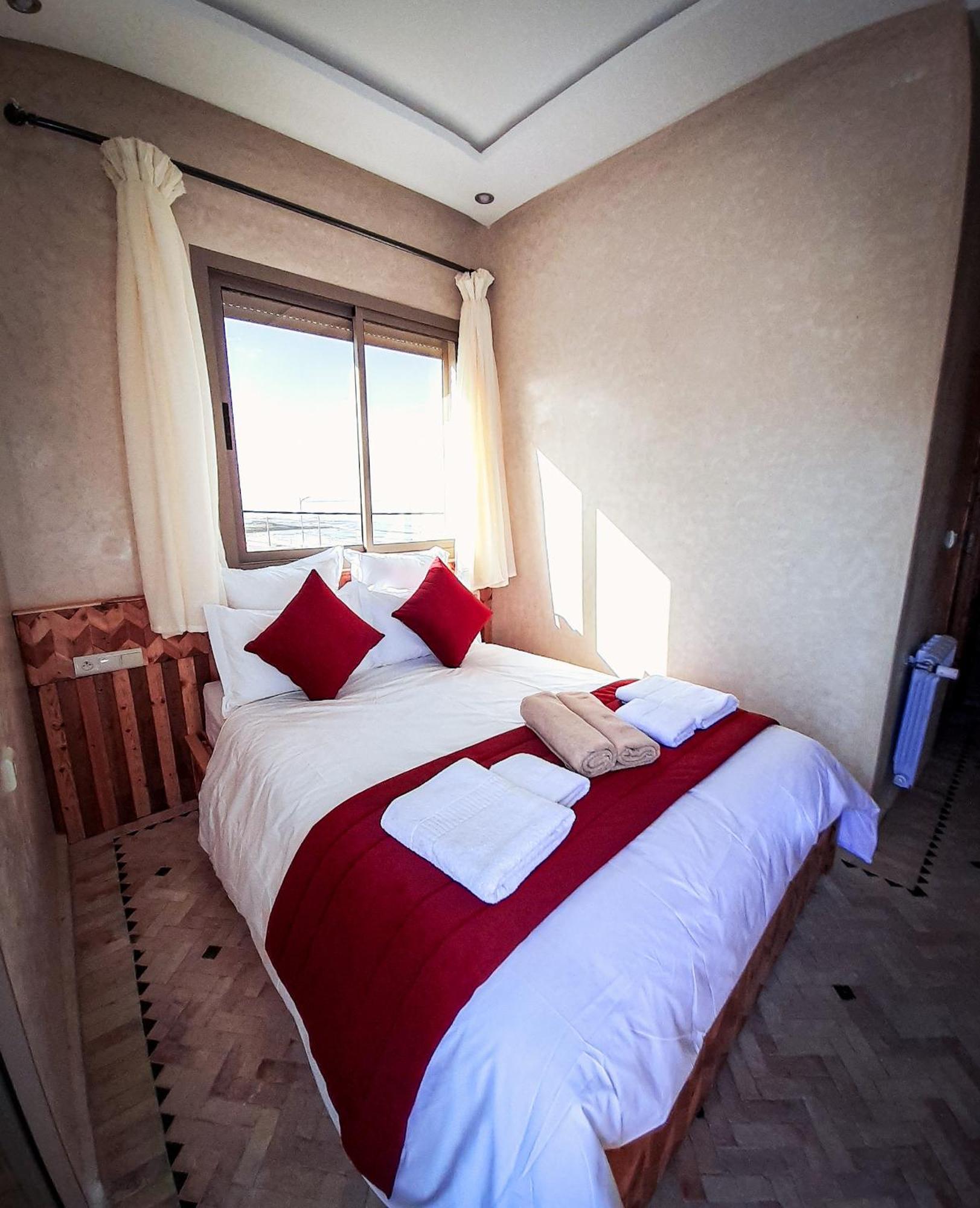Imsouane Wood House Hotel ภายนอก รูปภาพ